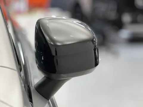 RJ24TTF Volvo XC90 2.0 B5P [250] Ultra Dark 5dr AWD Geartronic Thumbnail #19