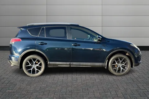 DY67WOA Toyota RAV4 2.0 D-4D Icon 5dr [Nav] 2WD Thumbnail #6