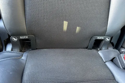 DY67WOA Toyota RAV4 2.0 D-4D Icon 5dr [Nav] 2WD Thumbnail #36