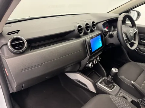 DU72XMZ Dacia Duster 1.0 TCe 90 Prestige 5dr Thumbnail #12