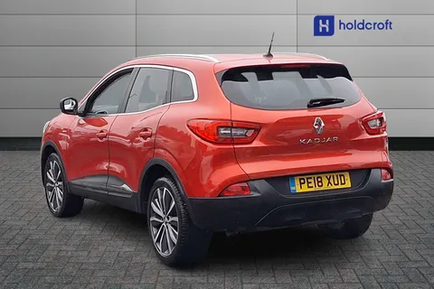 PE18XUD Renault Kadjar 1.2 TCE Signature Nav 5dr EDC Thumbnail #3