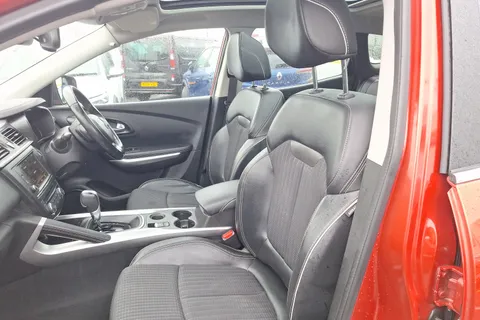 PE18XUD Renault Kadjar 1.2 TCE Signature Nav 5dr EDC Thumbnail #24