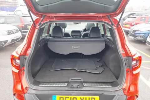 PE18XUD Renault Kadjar 1.2 TCE Signature Nav 5dr EDC Thumbnail #30