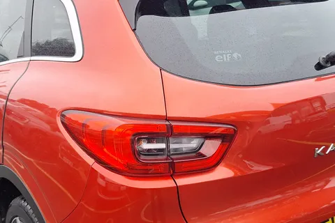 PE18XUD Renault Kadjar 1.2 TCE Signature Nav 5dr EDC Thumbnail #33