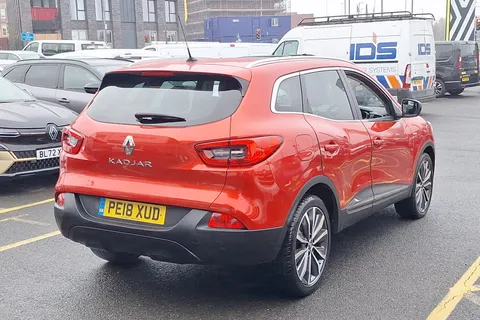 PE18XUD Renault Kadjar 1.2 TCE Signature Nav 5dr EDC Thumbnail #36