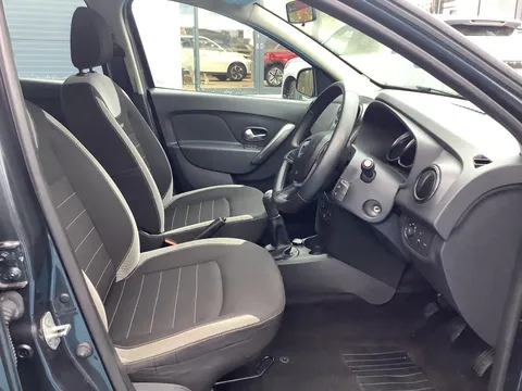 CX17YXJ Dacia Sandero Stepway 1.5 dCi Laureate 5dr Thumbnail #9