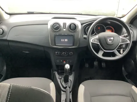 CX17YXJ Dacia Sandero Stepway 1.5 dCi Laureate 5dr Thumbnail #13