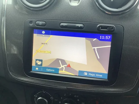 CX17YXJ Dacia Sandero Stepway 1.5 dCi Laureate 5dr Thumbnail #21