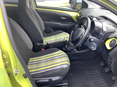 OY20KFP Peugeot 108 1.0 72 Collection 5dr Thumbnail #12