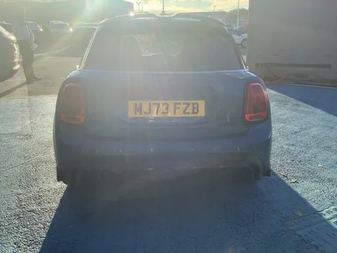 MJ73FZB Mini Hatchback 1.5 Cooper Sport 3dr Auto Thumbnail #6