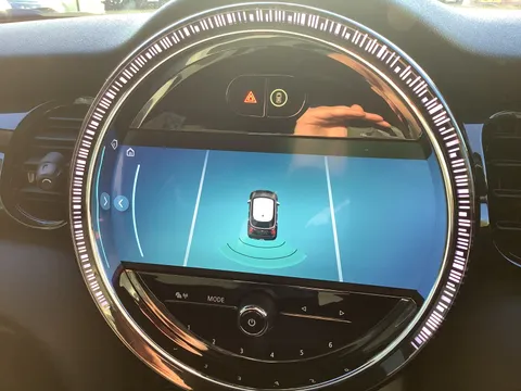 MJ73FZB Mini Hatchback 1.5 Cooper Sport 3dr Auto Thumbnail #28