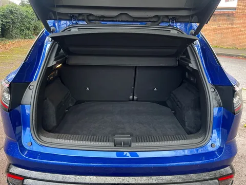 BT73FLD Renault Austral E-Tech FHEV Iconic Esprit Alpine 5dr Auto 4C Thumbnail #22