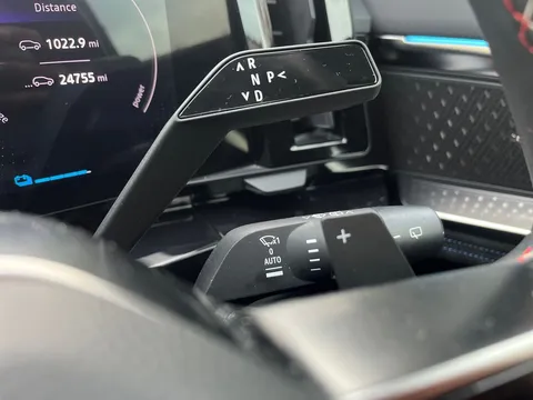 BT73FLD Renault Austral E-Tech FHEV Iconic Esprit Alpine 5dr Auto 4C Thumbnail #19