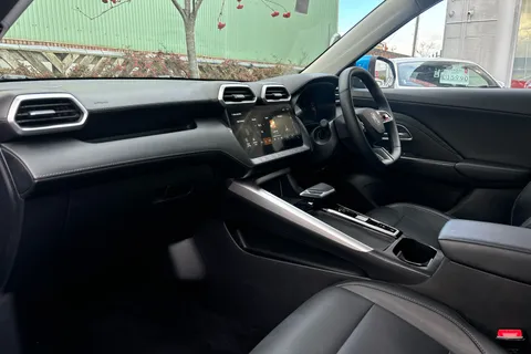 LE74NFT Mg Motor Uk Zs 1.5 Hybrid+ Trophy 5dr Auto Thumbnail #3