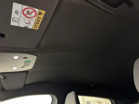 MT23KZB Renault Megane E-Tech EV60 160kW Techno 60kWh Optimum Charge 5dr Auto Thumbnail #14