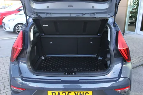 DA25YNC Hyundai Bayon 1.0 TGDi Ultimate 5dr Thumbnail #9