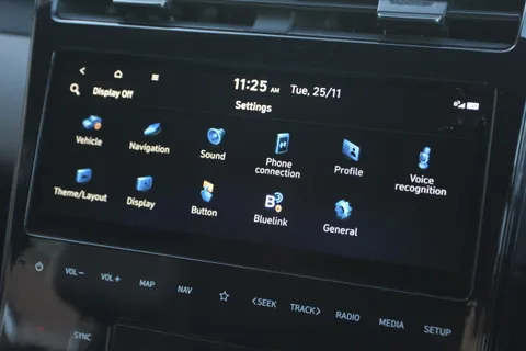 DF22DRZ Hyundai Tucson 1.6 TGDi Hybrid 230 N Line 5dr 2WD Auto Thumbnail #31