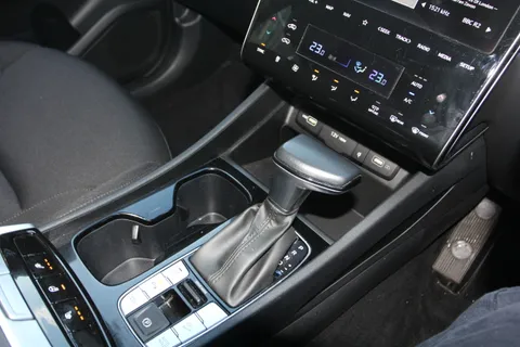 DH23LFU Hyundai Tucson 1.6 TGDi 48V MHD Premium 5dr 2WD DCT Thumbnail #27