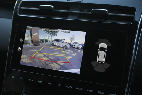 DH23LFU Hyundai Tucson 1.6 TGDi 48V MHD Premium 5dr 2WD DCT Thumbnail #32