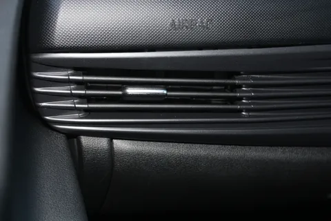 EJ22AWR Hyundai i20 1.0T GDi 48V MHD Premium 5dr DCT Thumbnail #15