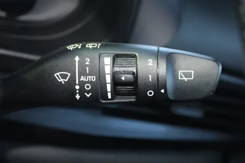 EJ22AWR Hyundai i20 1.0T GDi 48V MHD Premium 5dr DCT Thumbnail #25