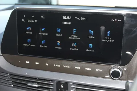 EJ22AWR Hyundai i20 1.0T GDi 48V MHD Premium 5dr DCT Thumbnail #32