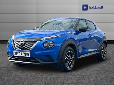 OY74YHW Nissan Juke 1.6 Hybrid N-Connecta 5dr Auto Thumbnail #5