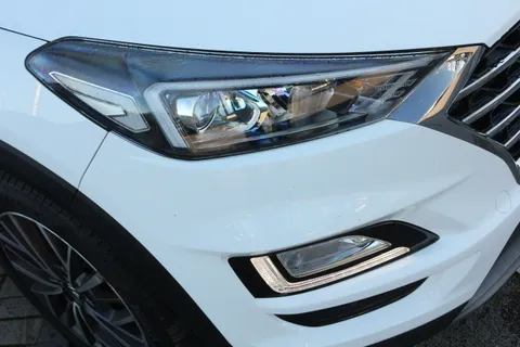 LL19LHC Hyundai Tucson 1.6 TGDi 177 Premium 5dr 2WD Thumbnail #11