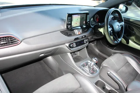 MH68OCC Hyundai i30 Fastback 2.0T GDI N Performance 5dr Thumbnail #12