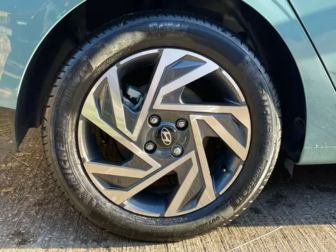 MW73YOA Hyundai i20 1.0T GDi 48V MHD SE Connect 5dr DCT Thumbnail #11