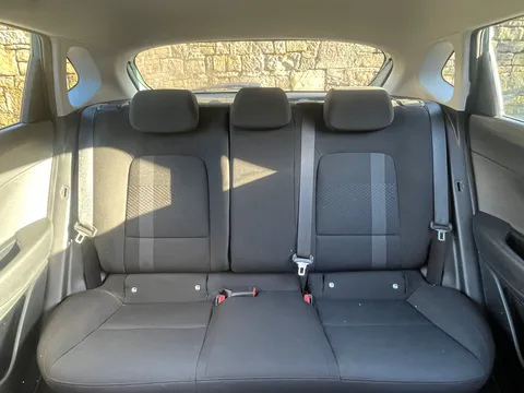 MW73YOA Hyundai i20 1.0T GDi 48V MHD SE Connect 5dr DCT Thumbnail #25