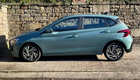 MW73YOA Hyundai i20 1.0T GDi 48V MHD SE Connect 5dr DCT Thumbnail #5