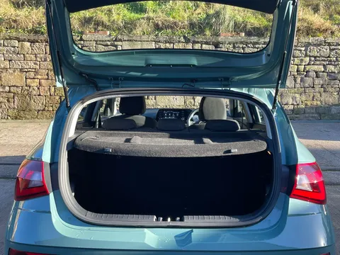 MW73YOA Hyundai i20 1.0T GDi 48V MHD SE Connect 5dr DCT Thumbnail #8