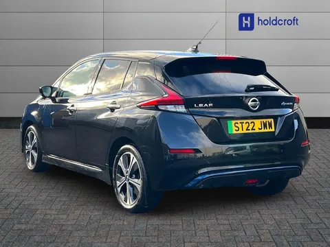 ST22JWW Nissan LEAF 110kW Tekna 40kWh 5dr Auto Thumbnail #4