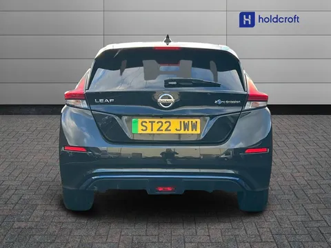 ST22JWW Nissan LEAF 110kW Tekna 40kWh 5dr Auto Thumbnail #5