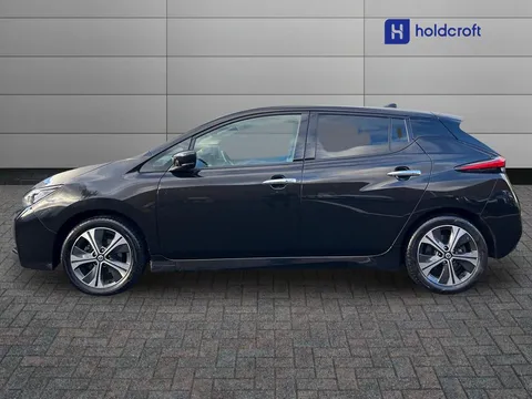 ST22JWW Nissan LEAF 110kW Tekna 40kWh 5dr Auto Thumbnail #6