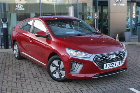 AO22VUT Hyundai Ioniq 1.6 GDi Hybrid SE Connect 5dr DCT Thumbnail #2