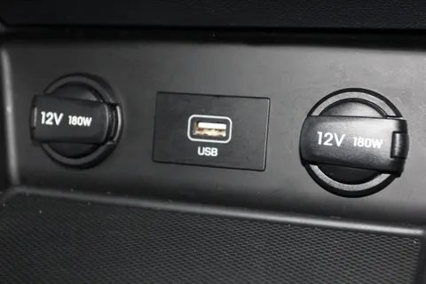 AO22VUT Hyundai Ioniq 1.6 GDi Hybrid SE Connect 5dr DCT Thumbnail #28