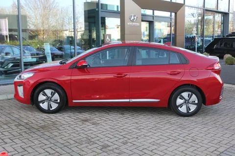 AO22VUT Hyundai Ioniq 1.6 GDi Hybrid SE Connect 5dr DCT Thumbnail #6