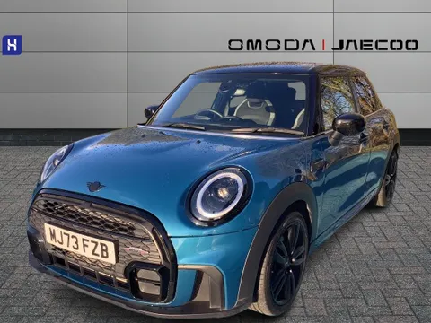 MJ73FZB Mini Hatchback 1.5 Cooper Sport 3dr Auto Thumbnail #3