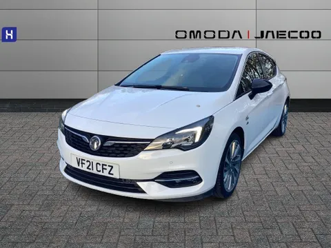VF21CFZ Vauxhall Astra 1.2 Turbo 145 Griffin Edition 5dr Thumbnail #4