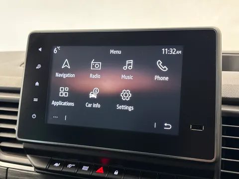 VK23EVR Renault Trafic LL30 Blue dCi 150 Start 9 Seater EDC Thumbnail #23