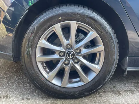 LG22WEC Mazda Mazda3 2.0 e-Skyactiv X MHEV [186] SE-L Lux 5dr Thumbnail #17