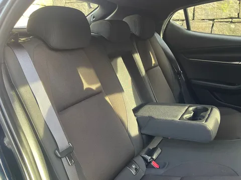 LG22WEC Mazda Mazda3 2.0 e-Skyactiv X MHEV [186] SE-L Lux 5dr Thumbnail #11