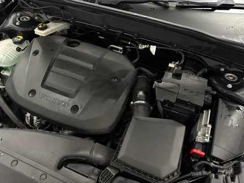 DN71AVX Volvo XC40 1.5 T3 [163] R DESIGN 5dr Thumbnail #37