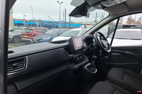 VO23XXK Renault Trafic LL30 Blue dCi 150 Start 9 Seater EDC Thumbnail #17