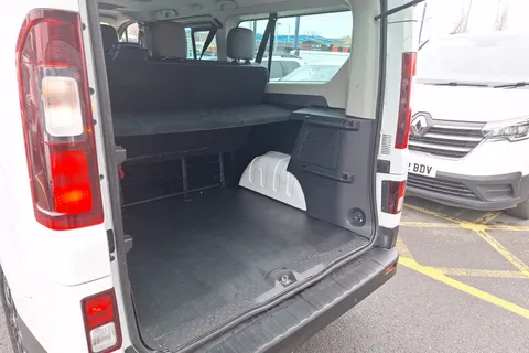 VO23XXK Renault Trafic LL30 Blue dCi 150 Start 9 Seater EDC Thumbnail #19