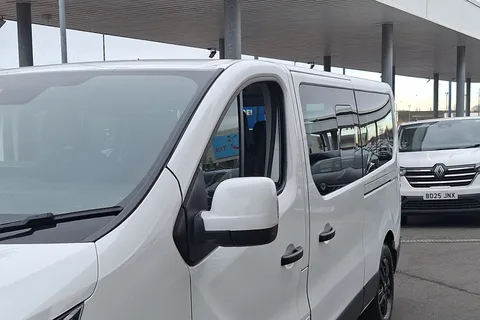 VO23XXK Renault Trafic LL30 Blue dCi 150 Start 9 Seater EDC Thumbnail #30