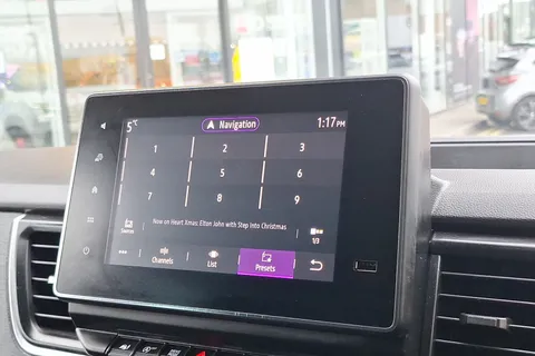 VO23XXK Renault Trafic LL30 Blue dCi 150 Start 9 Seater EDC Thumbnail #38