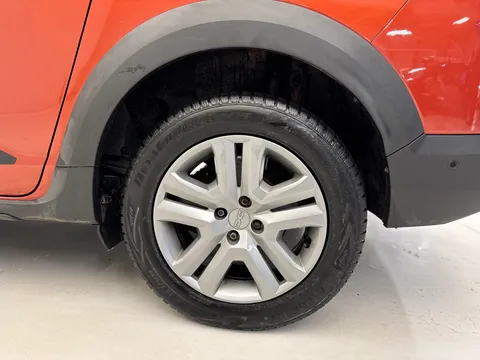 DY23BEO Dacia Jogger 1.0 TCe Expression 5dr Thumbnail #7